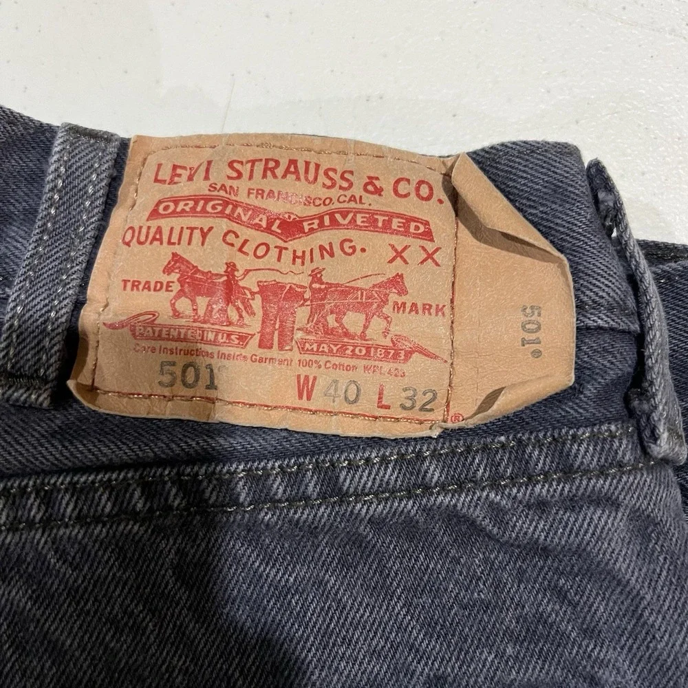 Vintage Levi's 501 XX Jeans Men's 36x29 Blue Purple Faded Y2K Button Fly